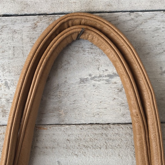 Baci Italian leather laser cut handbag - Picture 14 of 15